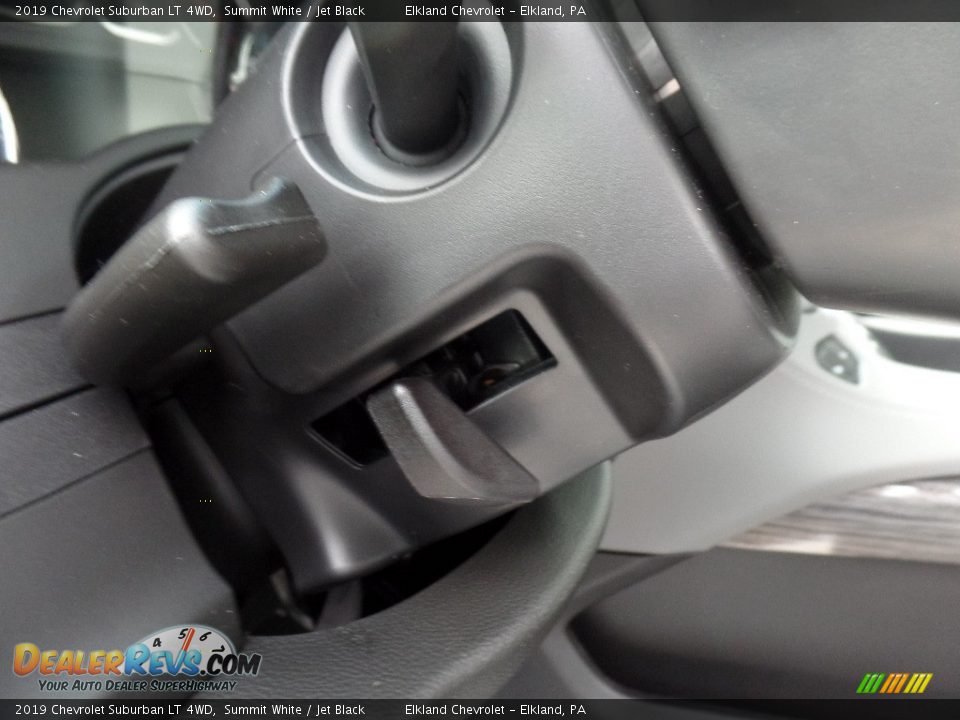 2019 Chevrolet Suburban LT 4WD Summit White / Jet Black Photo #33