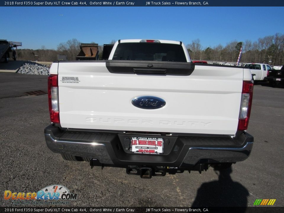 2018 Ford F350 Super Duty XLT Crew Cab 4x4 Oxford White / Earth Gray Photo #4