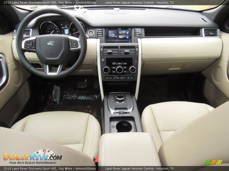Dashboard of 2019 Land Rover Discovery Sport HSE Photo #4