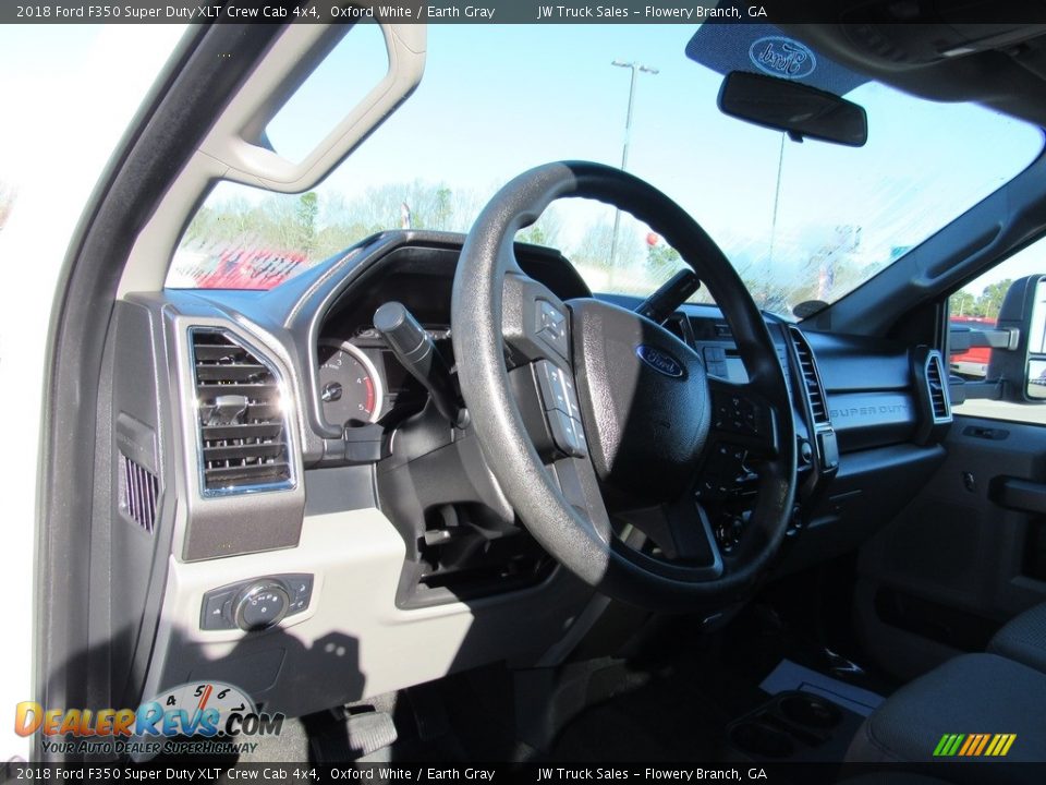 2018 Ford F350 Super Duty XLT Crew Cab 4x4 Oxford White / Earth Gray Photo #18