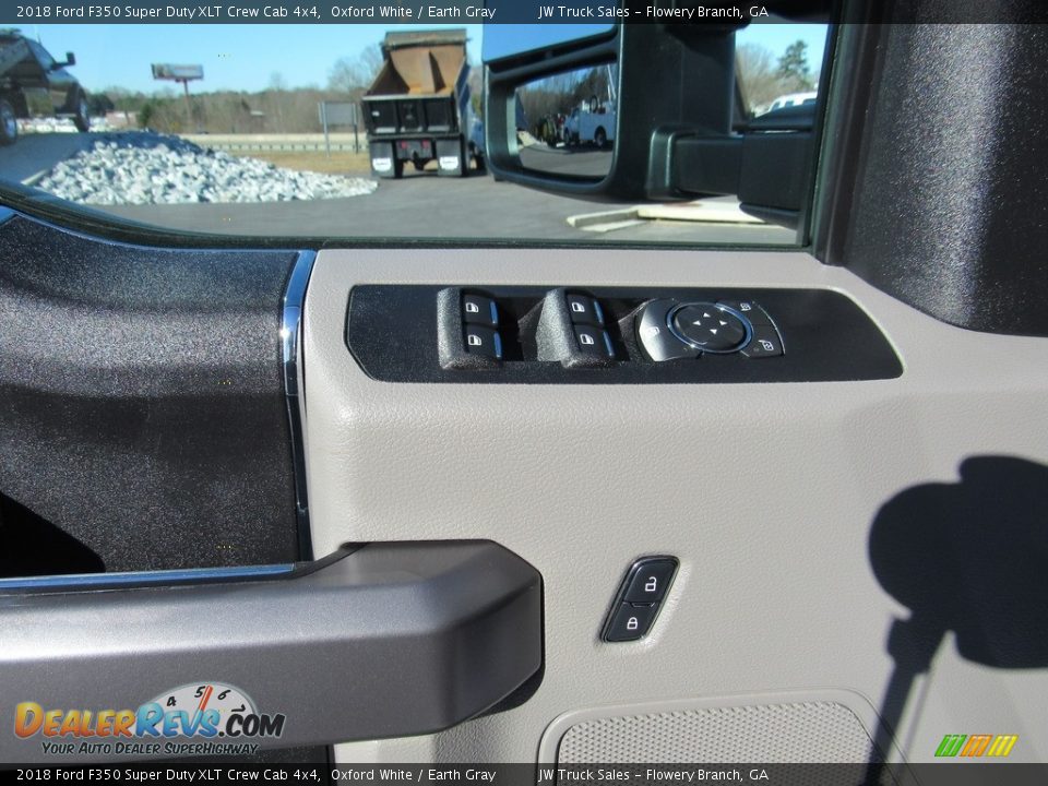 2018 Ford F350 Super Duty XLT Crew Cab 4x4 Oxford White / Earth Gray Photo #23