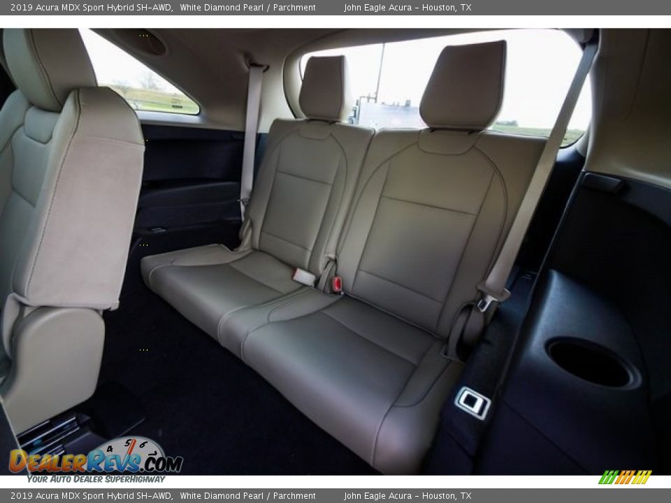 2019 Acura MDX Sport Hybrid SH-AWD White Diamond Pearl / Parchment Photo #19