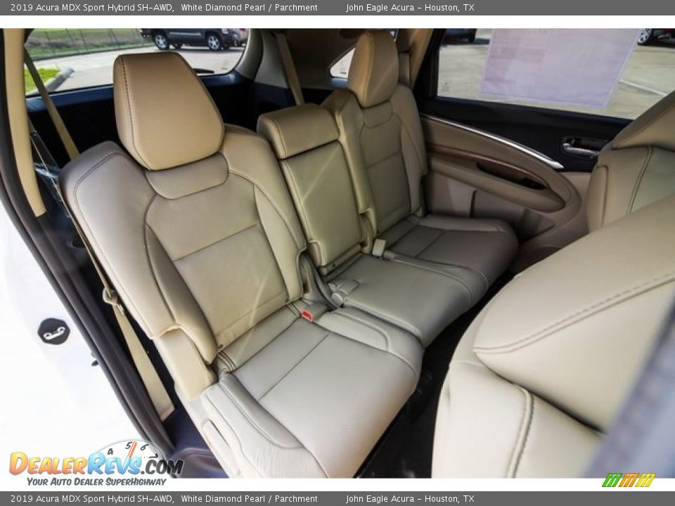 2019 Acura MDX Sport Hybrid SH-AWD White Diamond Pearl / Parchment Photo #22