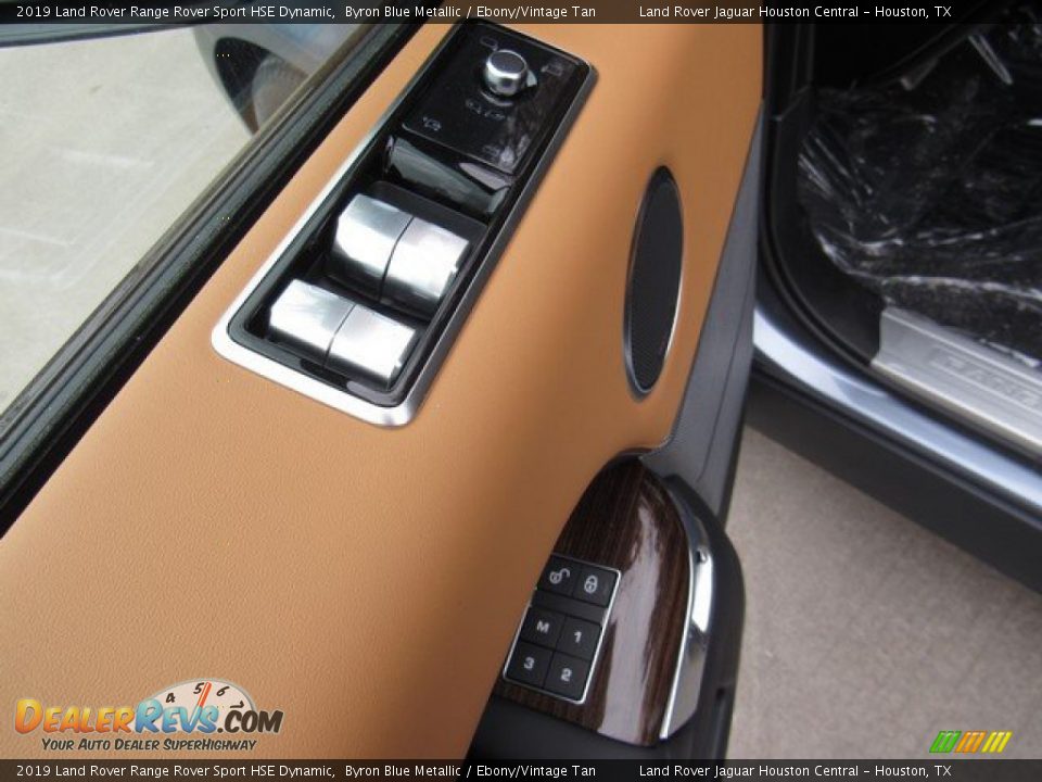 Controls of 2019 Land Rover Range Rover Sport HSE Dynamic Photo #24