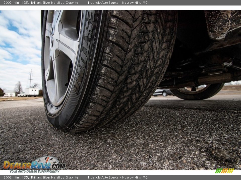 2002 Infiniti I 35 Brilliant Silver Metallic / Graphite Photo #15