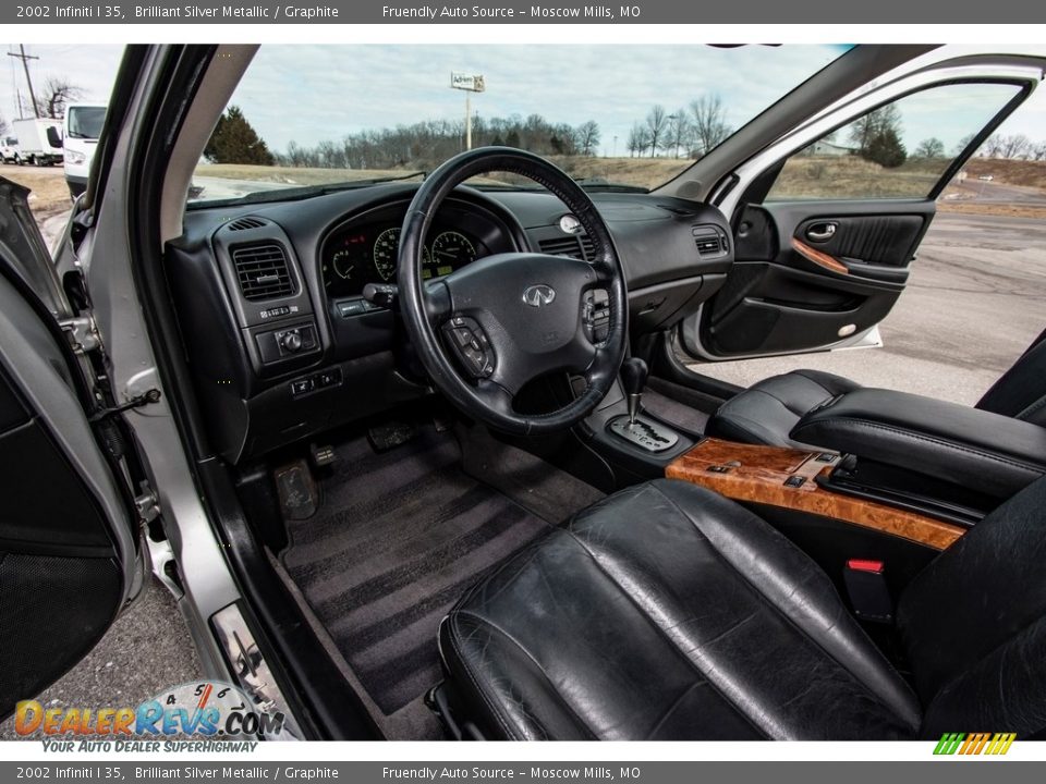 2002 Infiniti I 35 Brilliant Silver Metallic / Graphite Photo #16