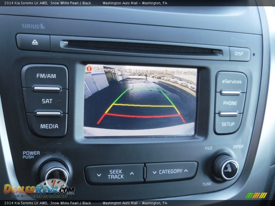 2014 Kia Sorento LX AWD Snow White Pearl / Black Photo #18