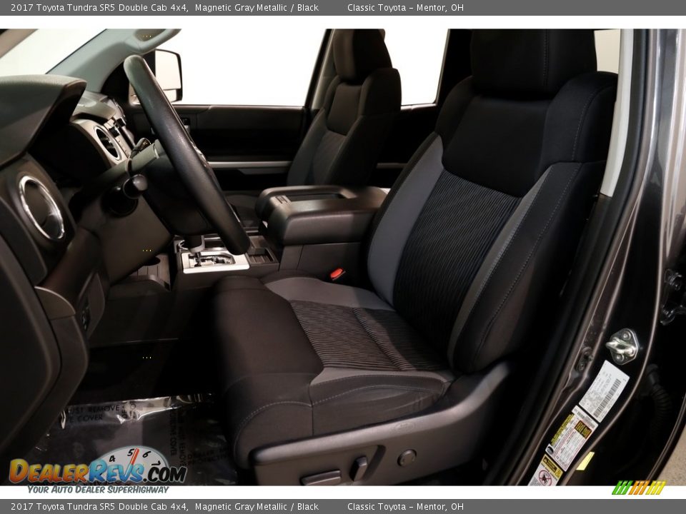 2017 Toyota Tundra SR5 Double Cab 4x4 Magnetic Gray Metallic / Black Photo #6