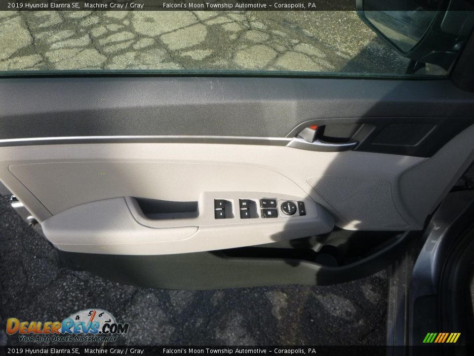 2019 Hyundai Elantra SE Machine Gray / Gray Photo #10