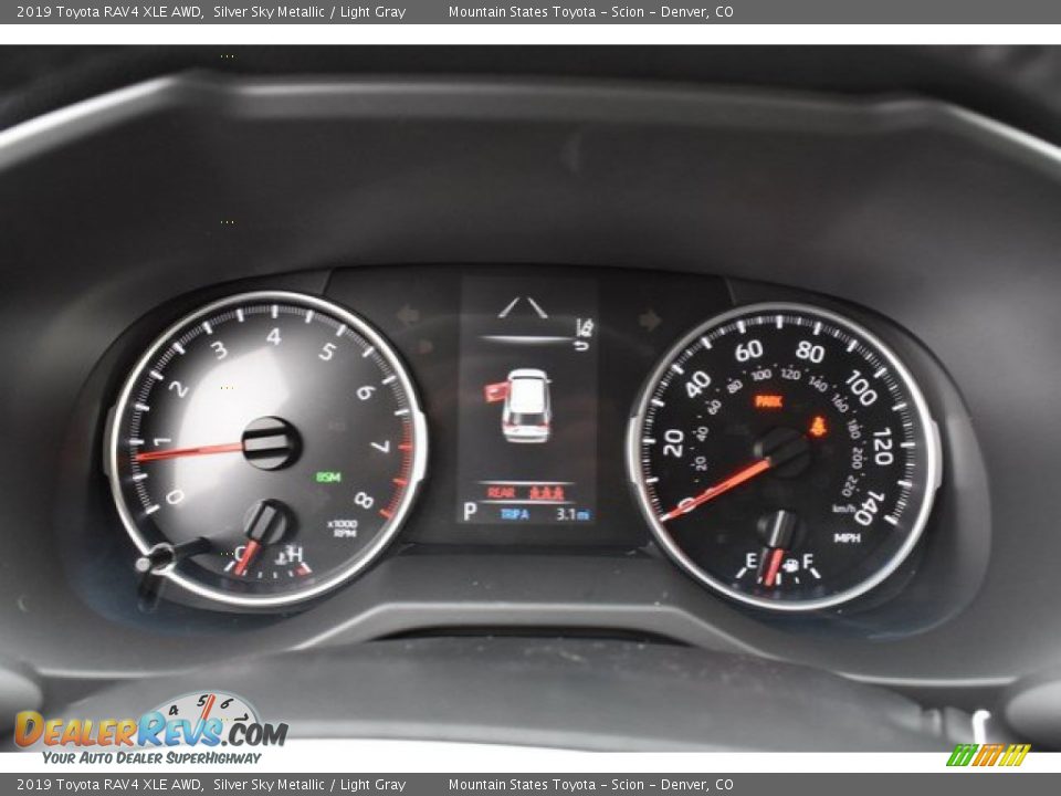 2019 Toyota RAV4 XLE AWD Silver Sky Metallic / Light Gray Photo #28