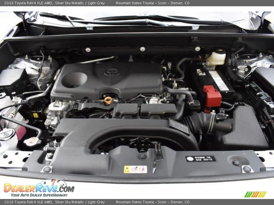 2019 Toyota RAV4 XLE AWD Silver Sky Metallic / Light Gray Photo #32