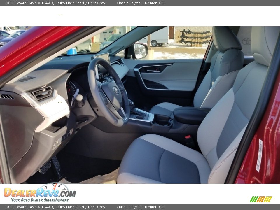 2019 Toyota RAV4 XLE AWD Ruby Flare Pearl / Light Gray Photo #2