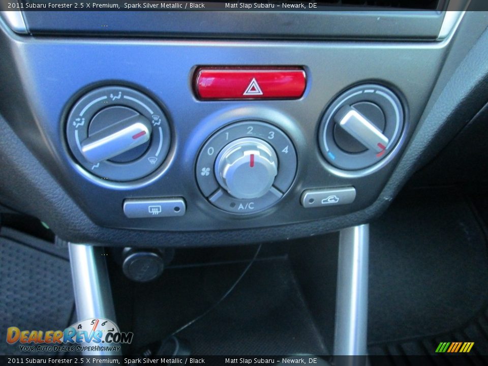 2011 Subaru Forester 2.5 X Premium Spark Silver Metallic / Black Photo #27
