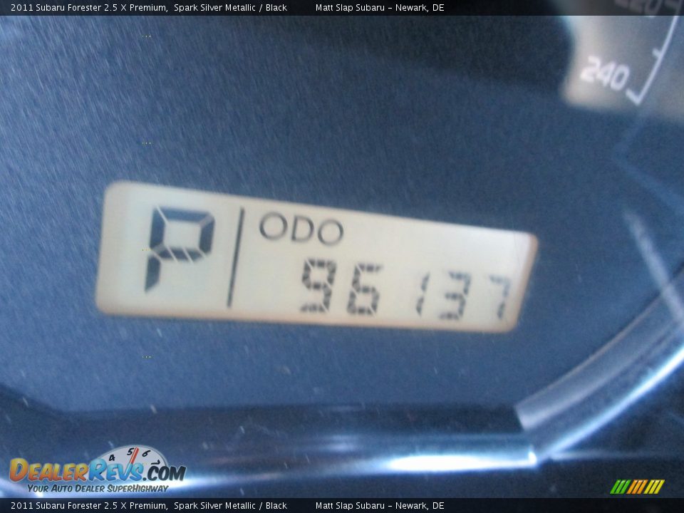 2011 Subaru Forester 2.5 X Premium Spark Silver Metallic / Black Photo #30