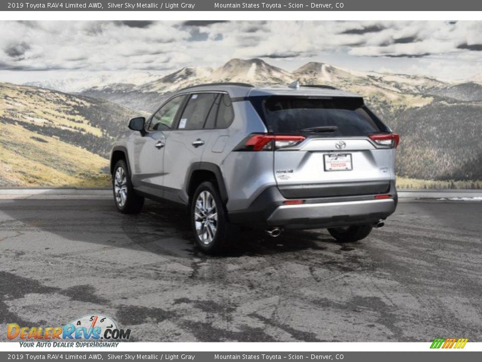 2019 Toyota RAV4 Limited AWD Silver Sky Metallic / Light Gray Photo #3