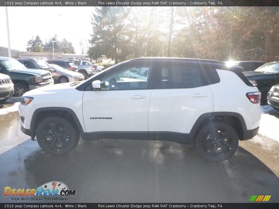 2019 Jeep Compass Latitude 4x4 White / Black Photo #2