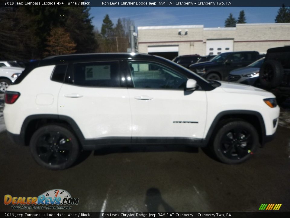 2019 Jeep Compass Latitude 4x4 White / Black Photo #6