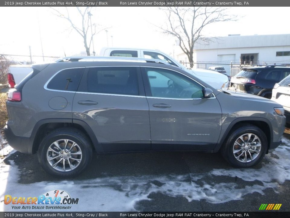 2019 Jeep Cherokee Latitude Plus 4x4 Sting-Gray / Black Photo #6