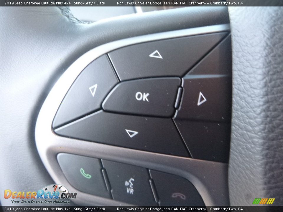 2019 Jeep Cherokee Latitude Plus 4x4 Sting-Gray / Black Photo #15