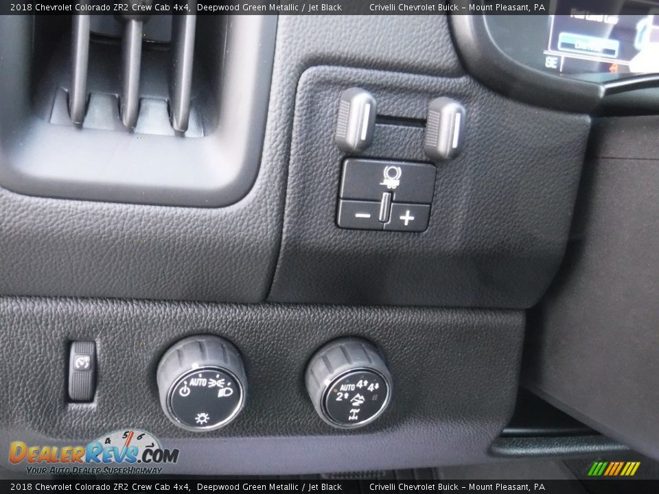 2018 Chevrolet Colorado ZR2 Crew Cab 4x4 Deepwood Green Metallic / Jet Black Photo #18