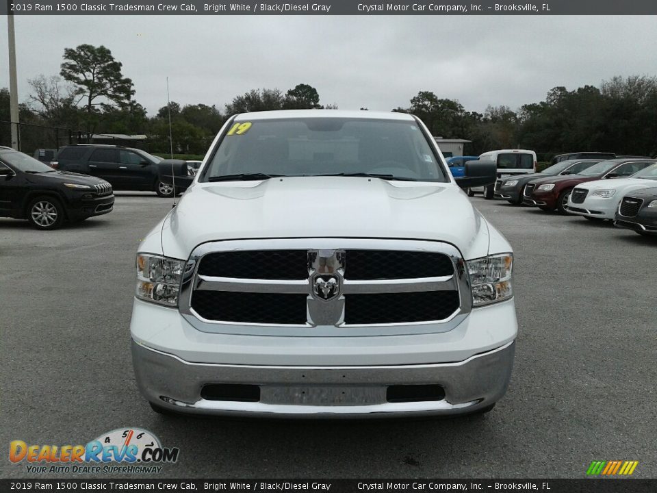 2019 Ram 1500 Classic Tradesman Crew Cab Bright White / Black/Diesel Gray Photo #8