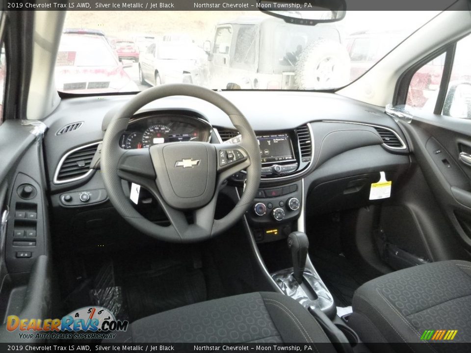 2019 Chevrolet Trax LS AWD Silver Ice Metallic / Jet Black Photo #13