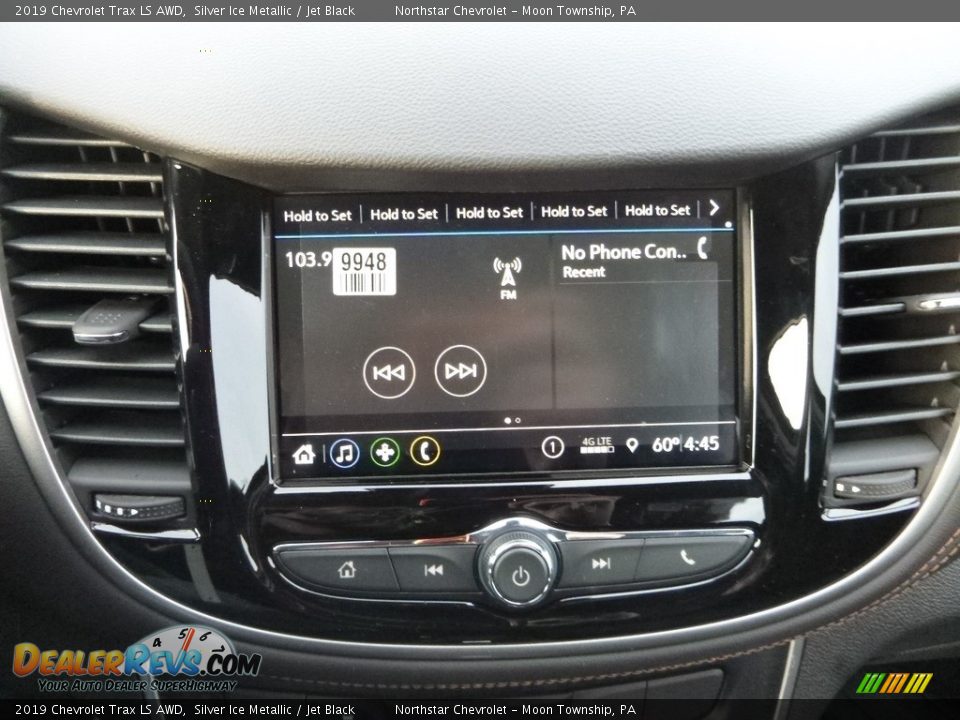 2019 Chevrolet Trax LS AWD Silver Ice Metallic / Jet Black Photo #17