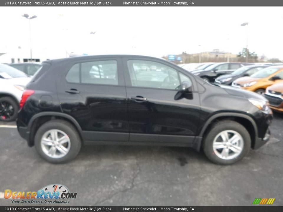 2019 Chevrolet Trax LS AWD Mosaic Black Metallic / Jet Black Photo #6