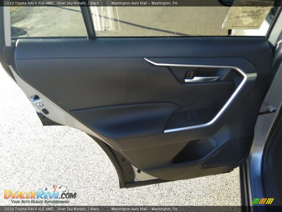 2019 Toyota RAV4 XLE AWD Silver Sky Metallic / Black Photo #15