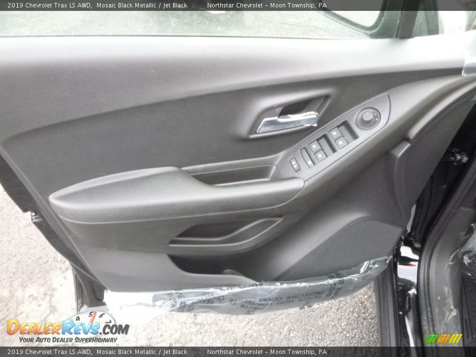 2019 Chevrolet Trax LS AWD Mosaic Black Metallic / Jet Black Photo #14