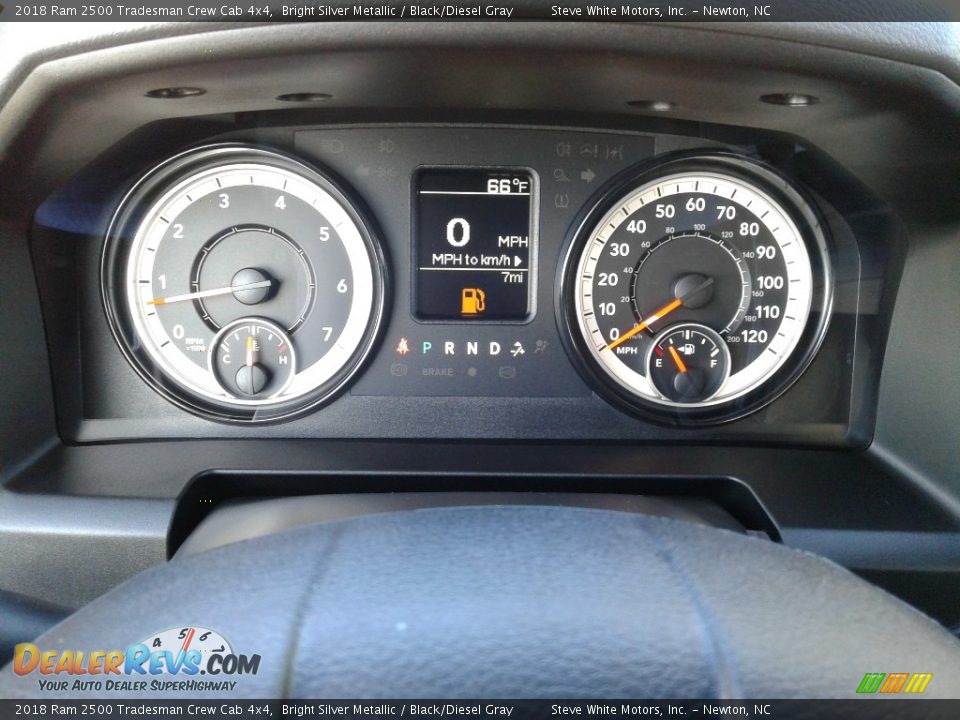 2018 Ram 2500 Tradesman Crew Cab 4x4 Bright Silver Metallic / Black/Diesel Gray Photo #17