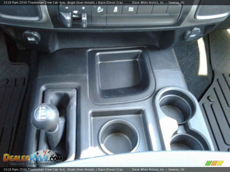 2018 Ram 2500 Tradesman Crew Cab 4x4 Bright Silver Metallic / Black/Diesel Gray Photo #21