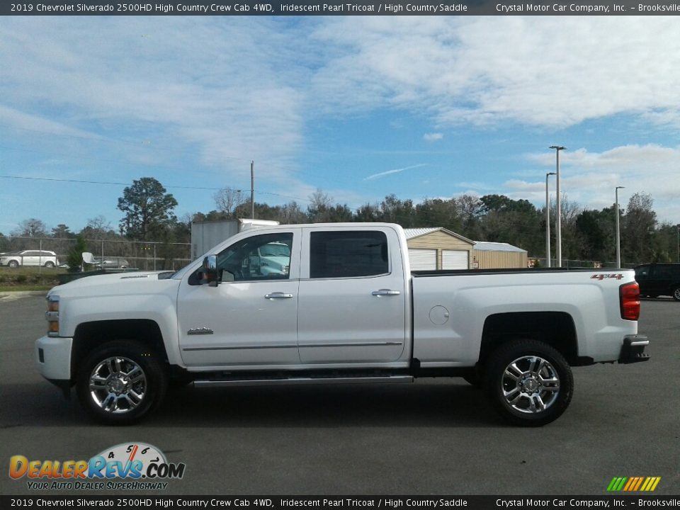 2019 Chevrolet Silverado 2500HD High Country Crew Cab 4WD Iridescent Pearl Tricoat / High Country Saddle Photo #2