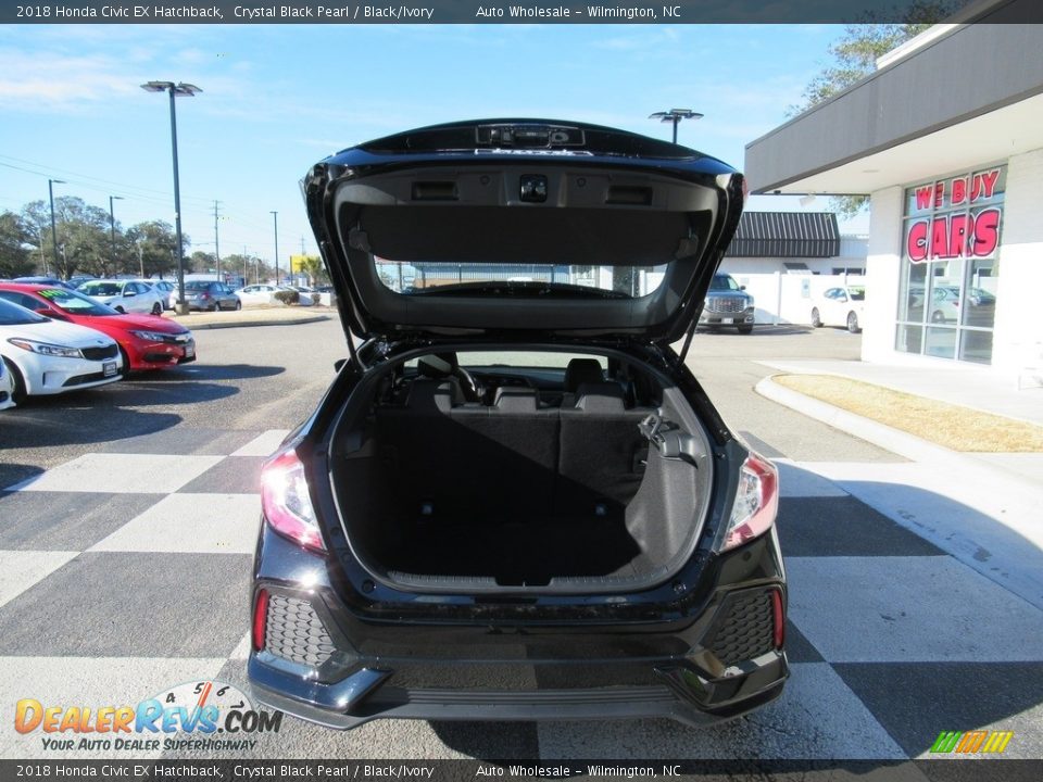 2018 Honda Civic EX Hatchback Crystal Black Pearl / Black/Ivory Photo #5