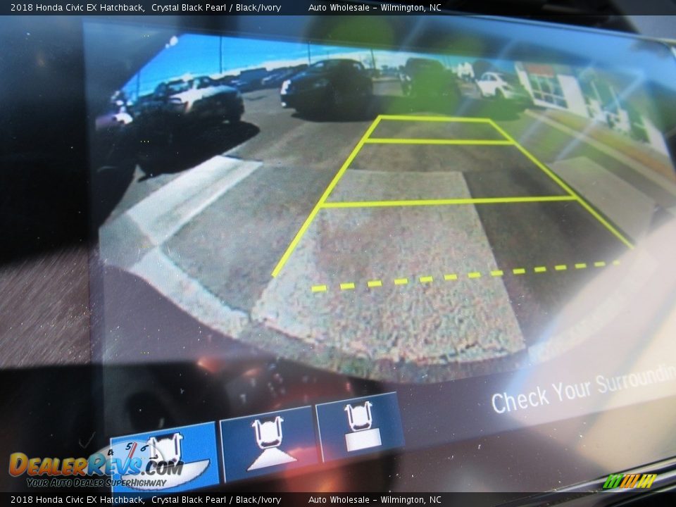 2018 Honda Civic EX Hatchback Crystal Black Pearl / Black/Ivory Photo #19