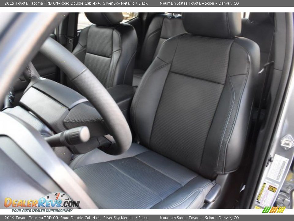 Front Seat of 2019 Toyota Tacoma TRD Off-Road Double Cab 4x4 Photo #7