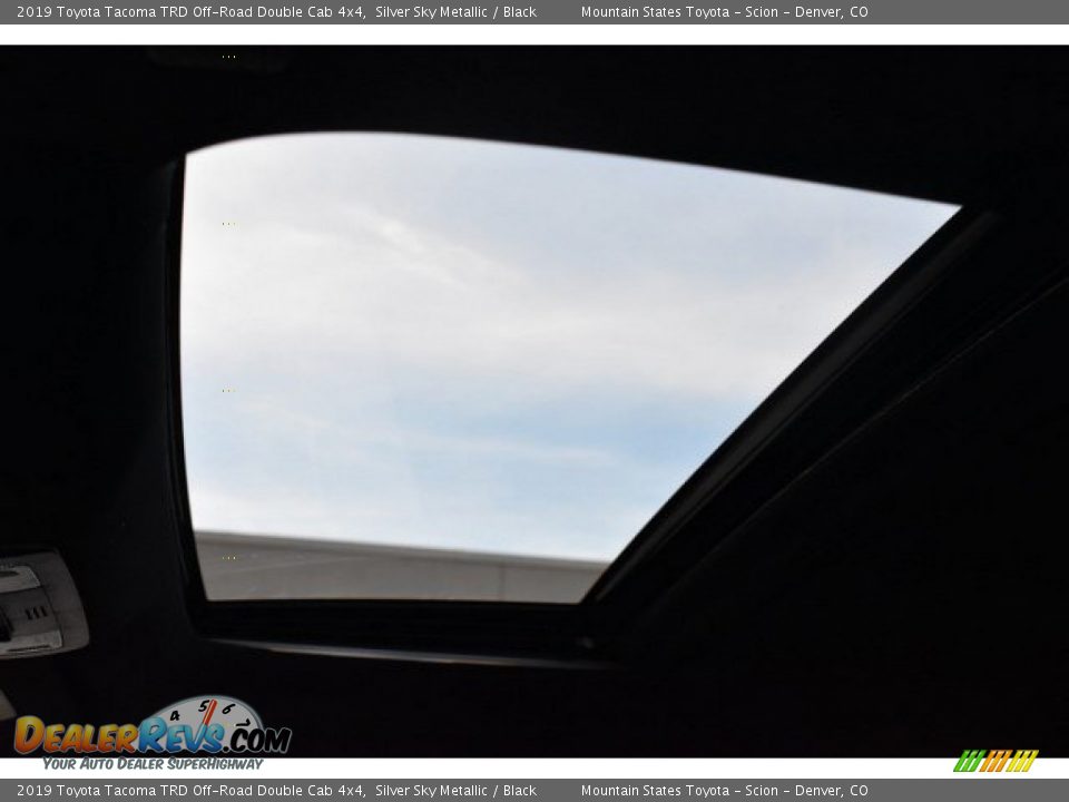 2019 Toyota Tacoma TRD Off-Road Double Cab 4x4 Silver Sky Metallic / Black Photo #9