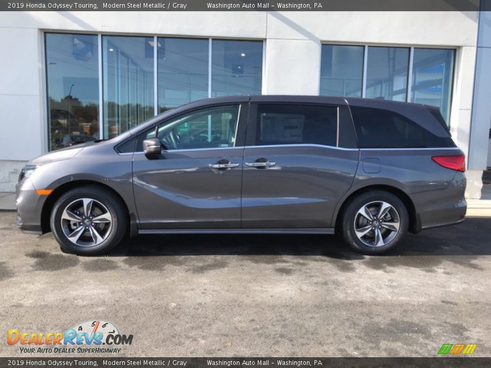 2019 Honda Odyssey Touring Modern Steel Metallic / Gray Photo #2