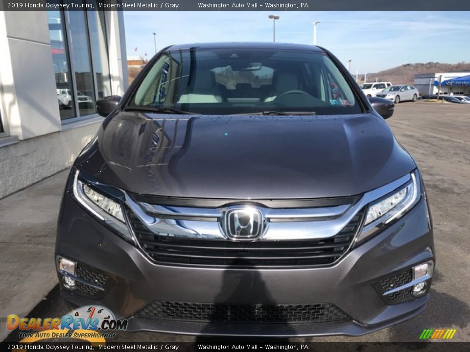 2019 Honda Odyssey Touring Modern Steel Metallic / Gray Photo #4