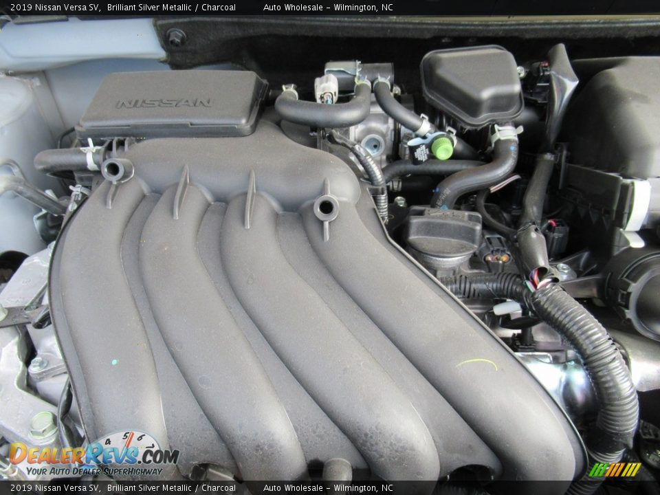 2019 Nissan Versa SV Brilliant Silver Metallic / Charcoal Photo #6