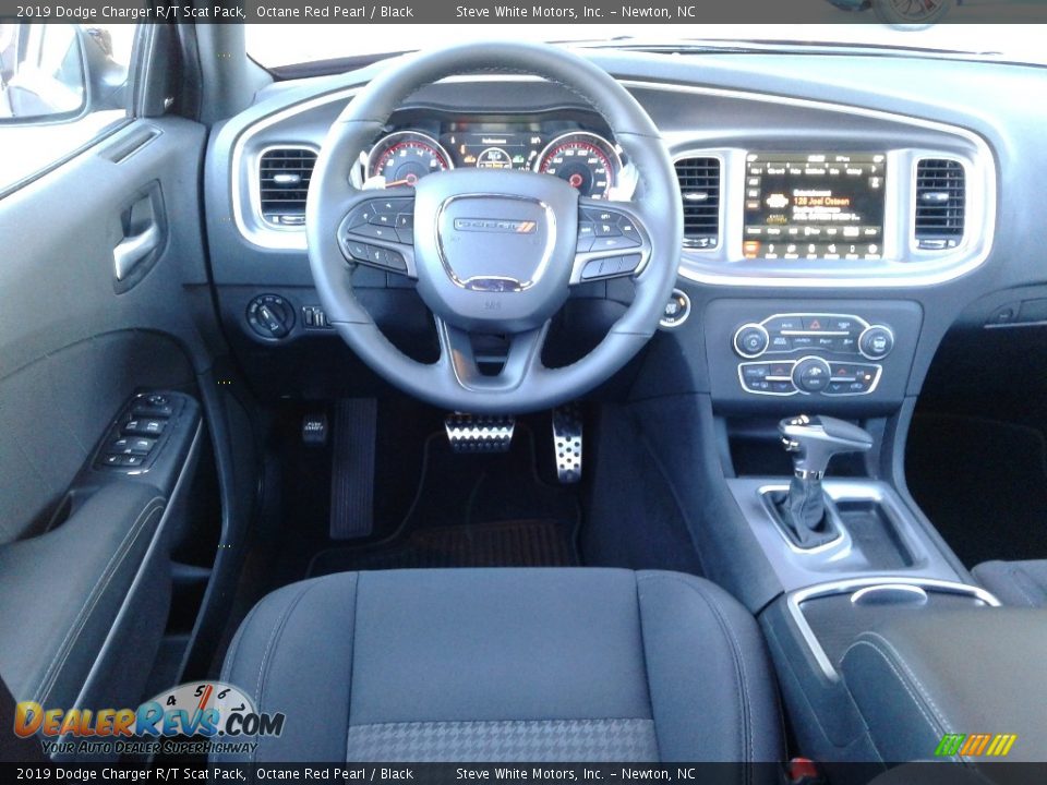 2019 Dodge Charger R/T Scat Pack Octane Red Pearl / Black Photo #32