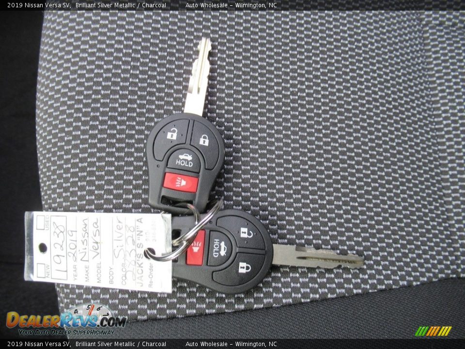 2019 Nissan Versa SV Brilliant Silver Metallic / Charcoal Photo #20