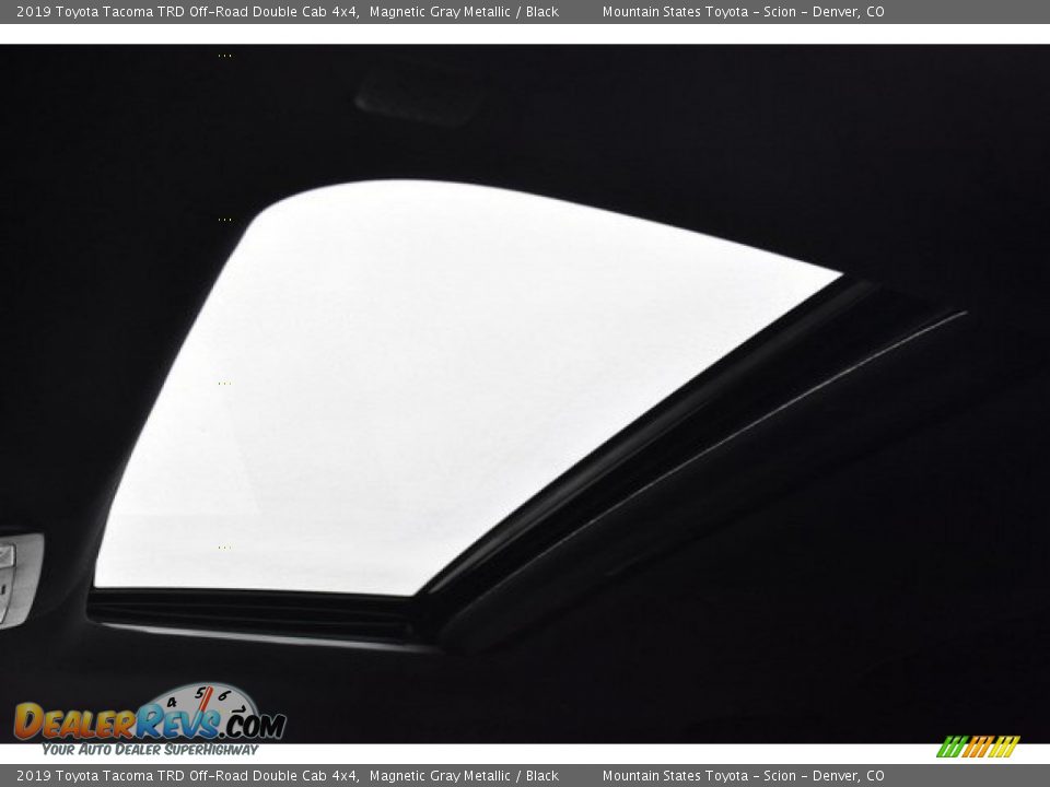 2019 Toyota Tacoma TRD Off-Road Double Cab 4x4 Magnetic Gray Metallic / Black Photo #9