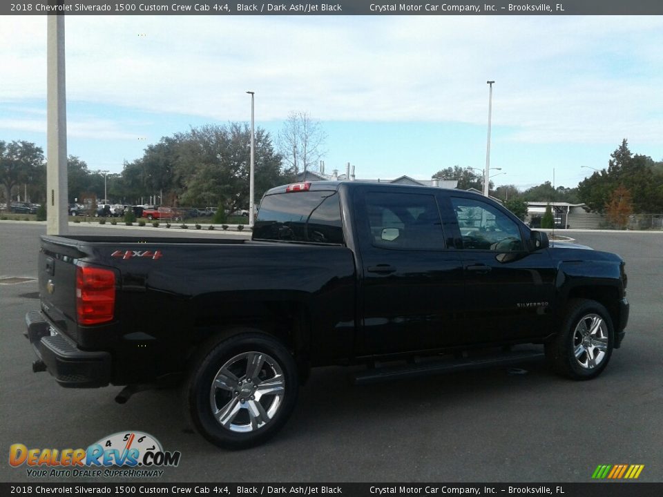 2018 Chevrolet Silverado 1500 Custom Crew Cab 4x4 Black / Dark Ash/Jet Black Photo #5