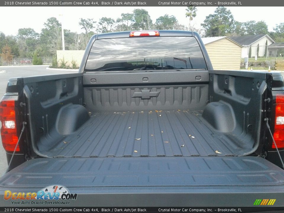 2018 Chevrolet Silverado 1500 Custom Crew Cab 4x4 Black / Dark Ash/Jet Black Photo #19