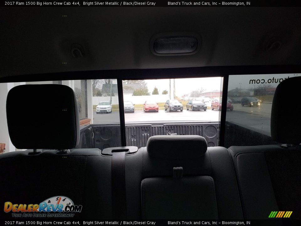 2017 Ram 1500 Big Horn Crew Cab 4x4 Bright Silver Metallic / Black/Diesel Gray Photo #36