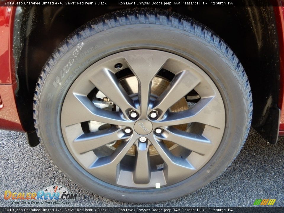 2019 Jeep Cherokee Limited 4x4 Velvet Red Pearl / Black Photo #10