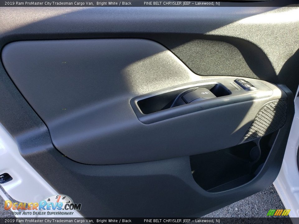 2019 Ram ProMaster City Tradesman Cargo Van Bright White / Black Photo #8