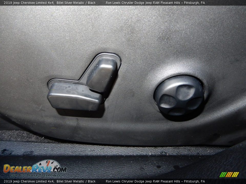 2019 Jeep Cherokee Limited 4x4 Billet Silver Metallic / Black Photo #16