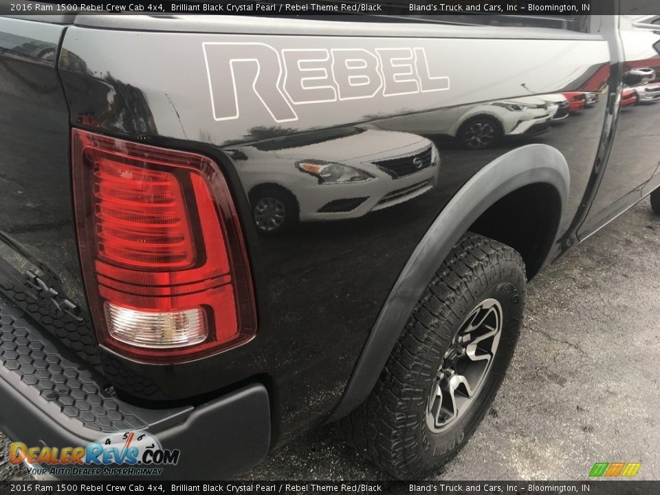 2016 Ram 1500 Rebel Crew Cab 4x4 Brilliant Black Crystal Pearl / Rebel Theme Red/Black Photo #18